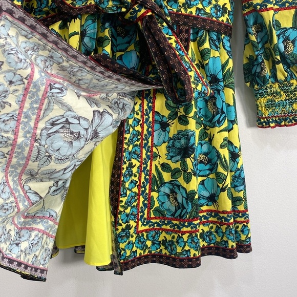 Alice + Olivia Simona Mini Wrap Dress Size 6 - Picture 10 of 16